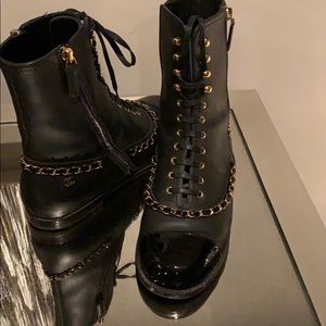 Meet your Posher, Annez